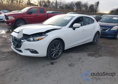 2018 Mazda Mazda3 Touring z USA, uszkodzony, nr VIN 3MZBN1L3XJM200823